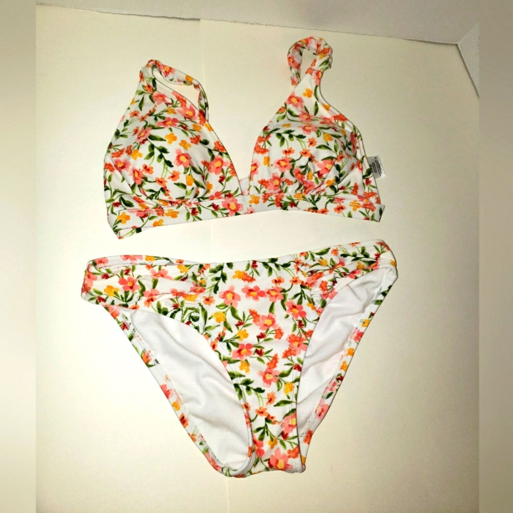 Shade & Shore Swimsuit Small